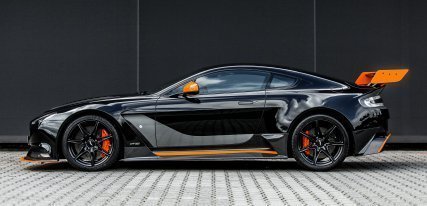 Aston Martin Vantage GT12, la extrema elegancia de las pistas